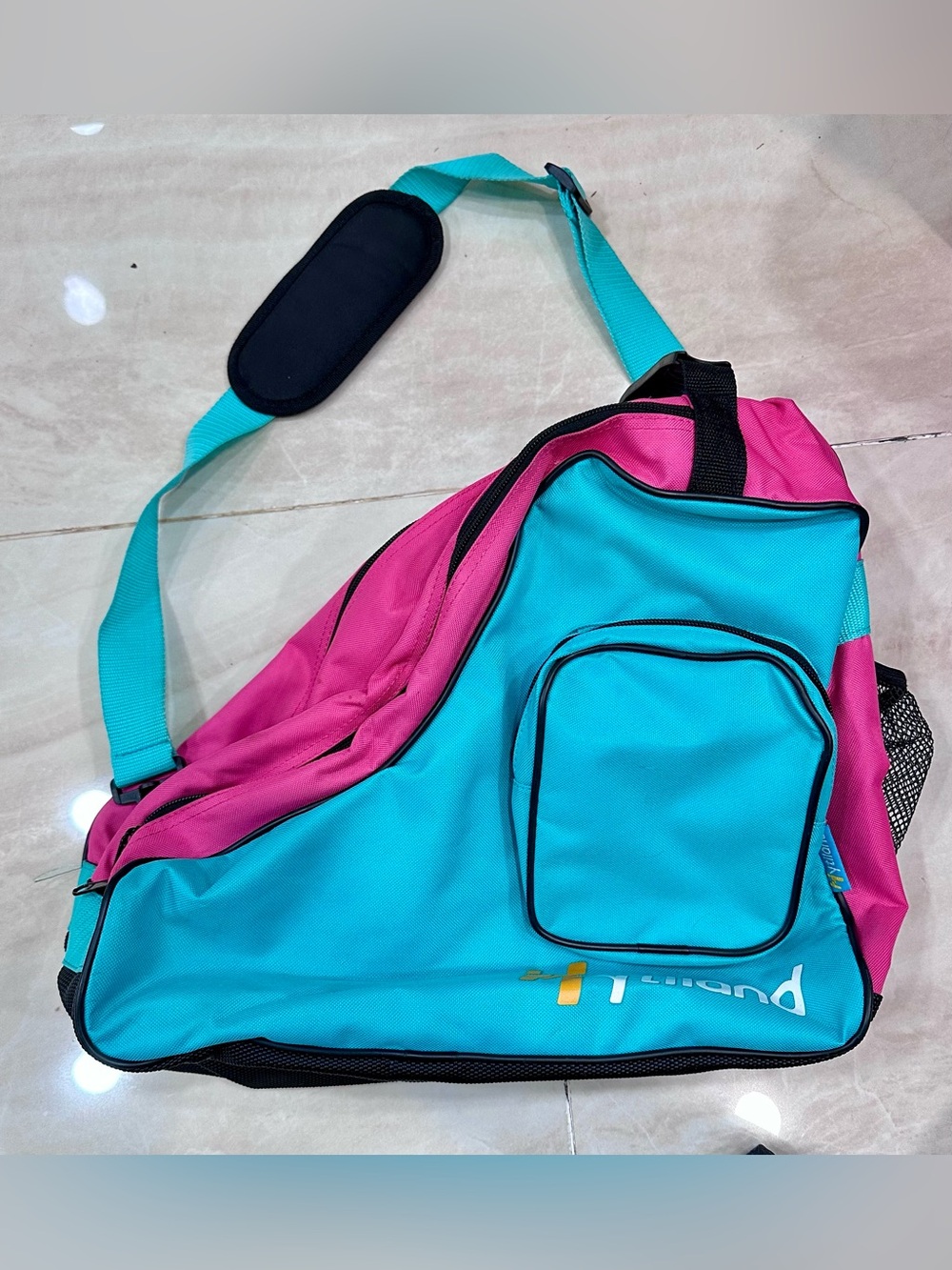 Ytiland Roller Skate Carry Bag Pink Turquoise Ventilated Shoulder Strap